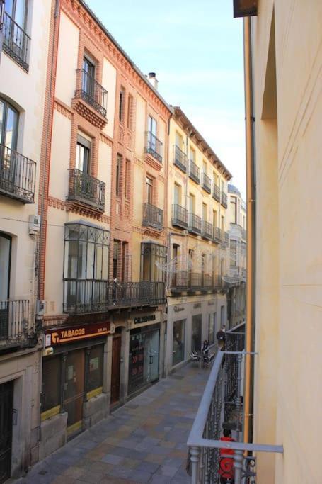 Encanto Celta, Super Centrico Con Parking Incluido Avila Exterior photo